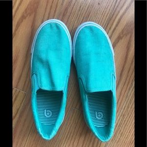 5 for 25$ π€ mint green slip on